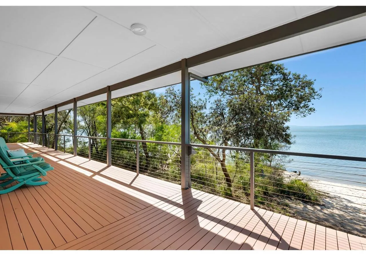 Holiday home Blissful Lake Retreat Cootharaba