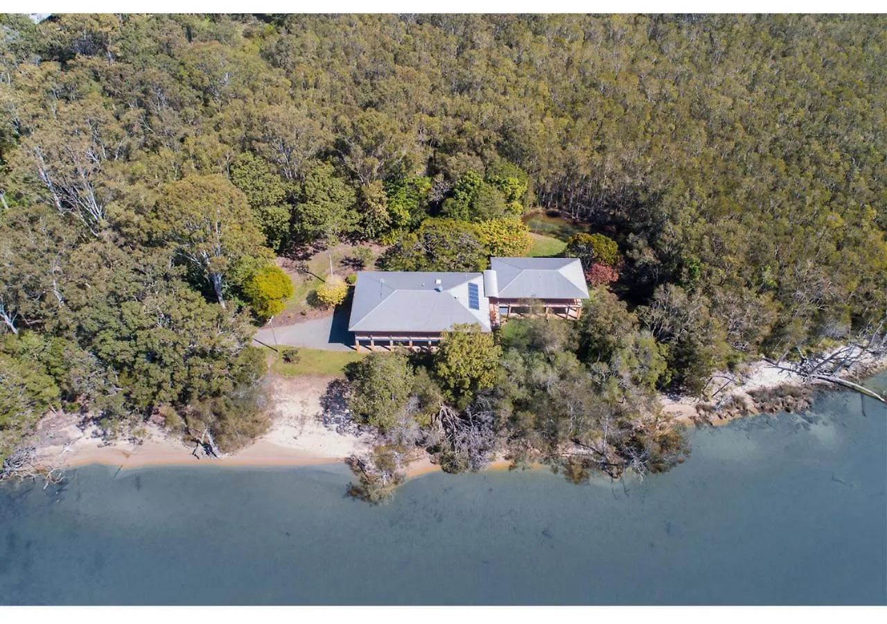 Blissful Lake Retreat Cootharaba