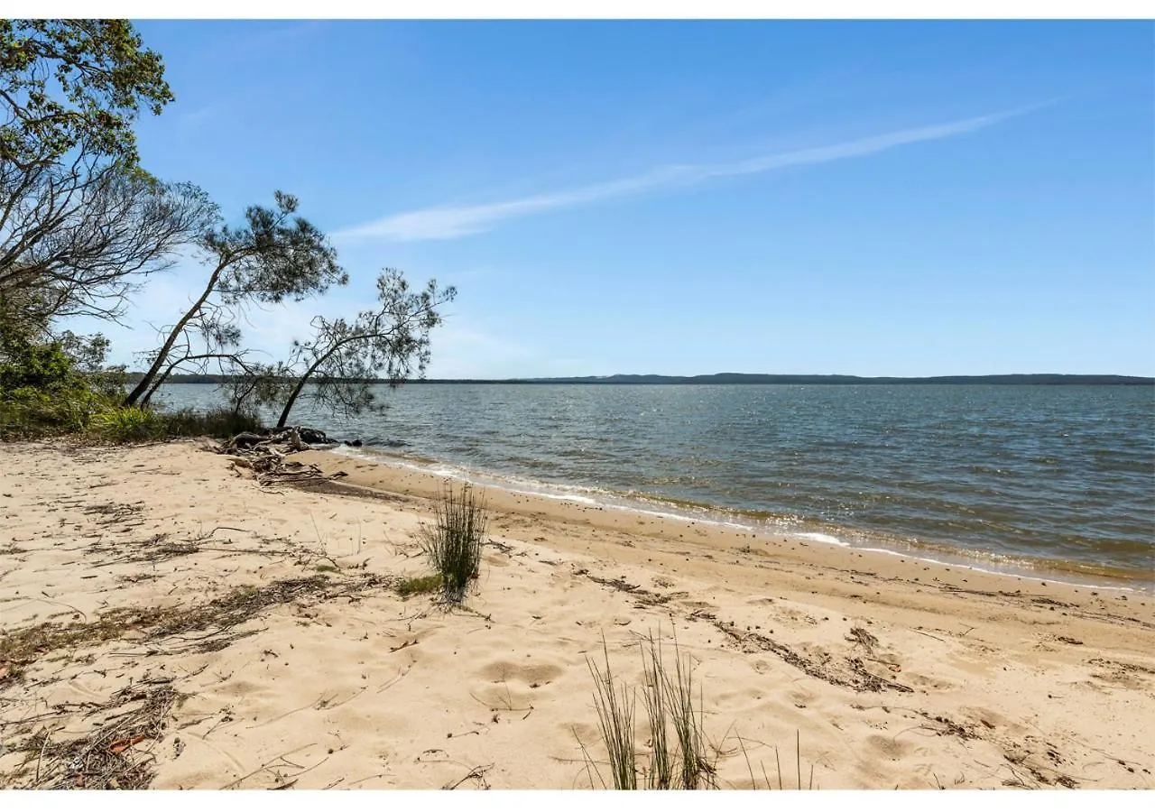 Blissful Lake Retreat Cootharaba