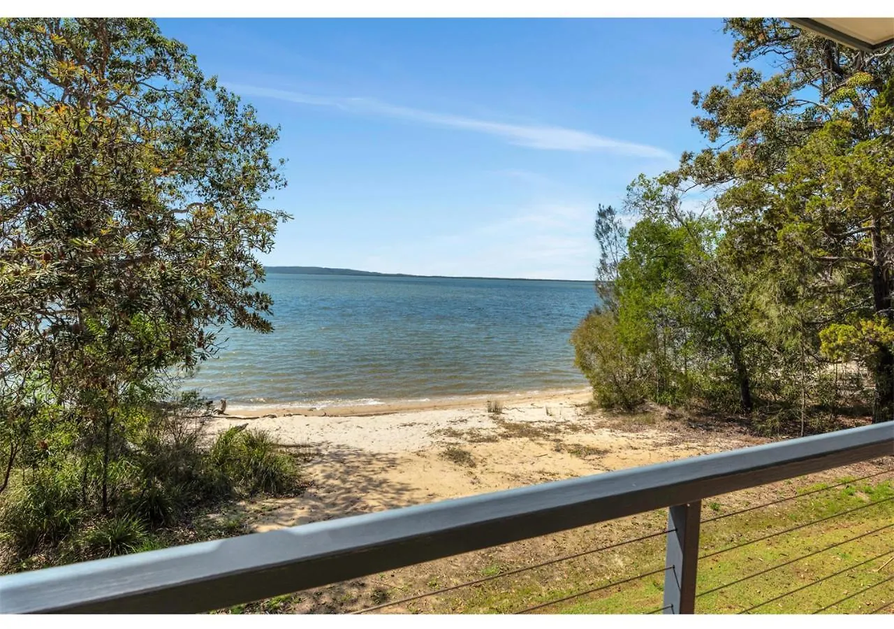 Blissful Lake Retreat Cootharaba Australia