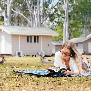  Hostel Kangarooms Noosa Everglades